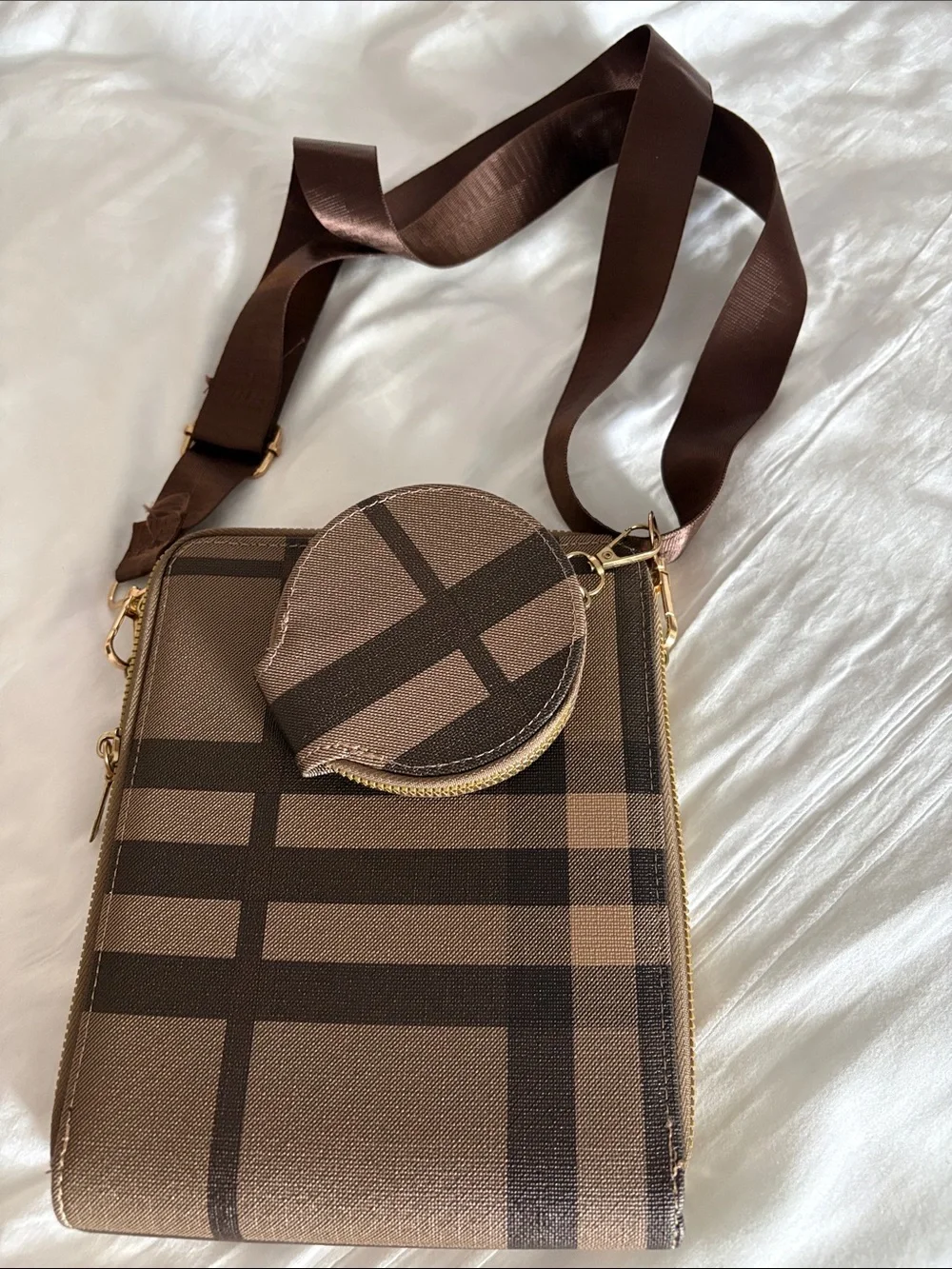 Source Unknown Taupe and Dark Brown Plaid Crossbody Messenger Bag